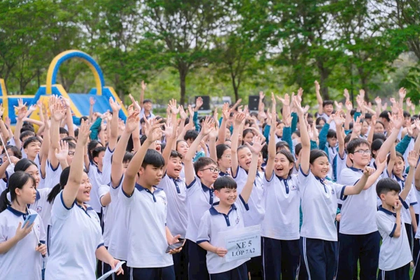 feedback áo đồng phục doanh nghiệp, quán cửa hàng nhà hàng, đồng phục Nguyên Vũ