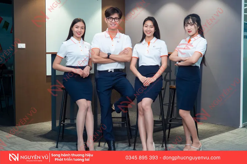 Áo đồng phục giúp tập thể gắn kết, tạo hình ảnh chuyên nghiệp và nâng cao nhận diện thương hiệu